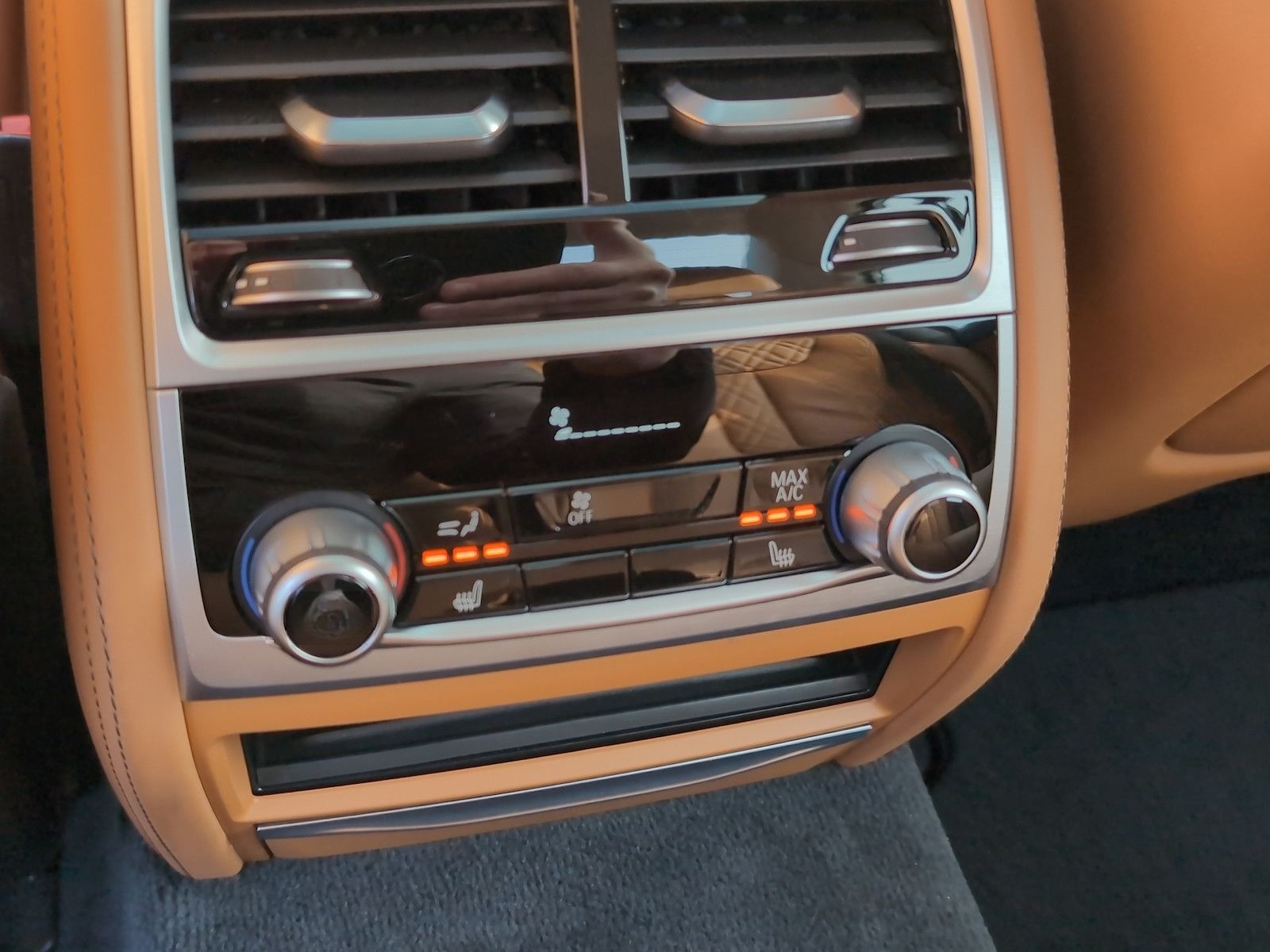 BMW 750i xDrive *LED*Nappa*Softc*HUD*GSD* foto 22