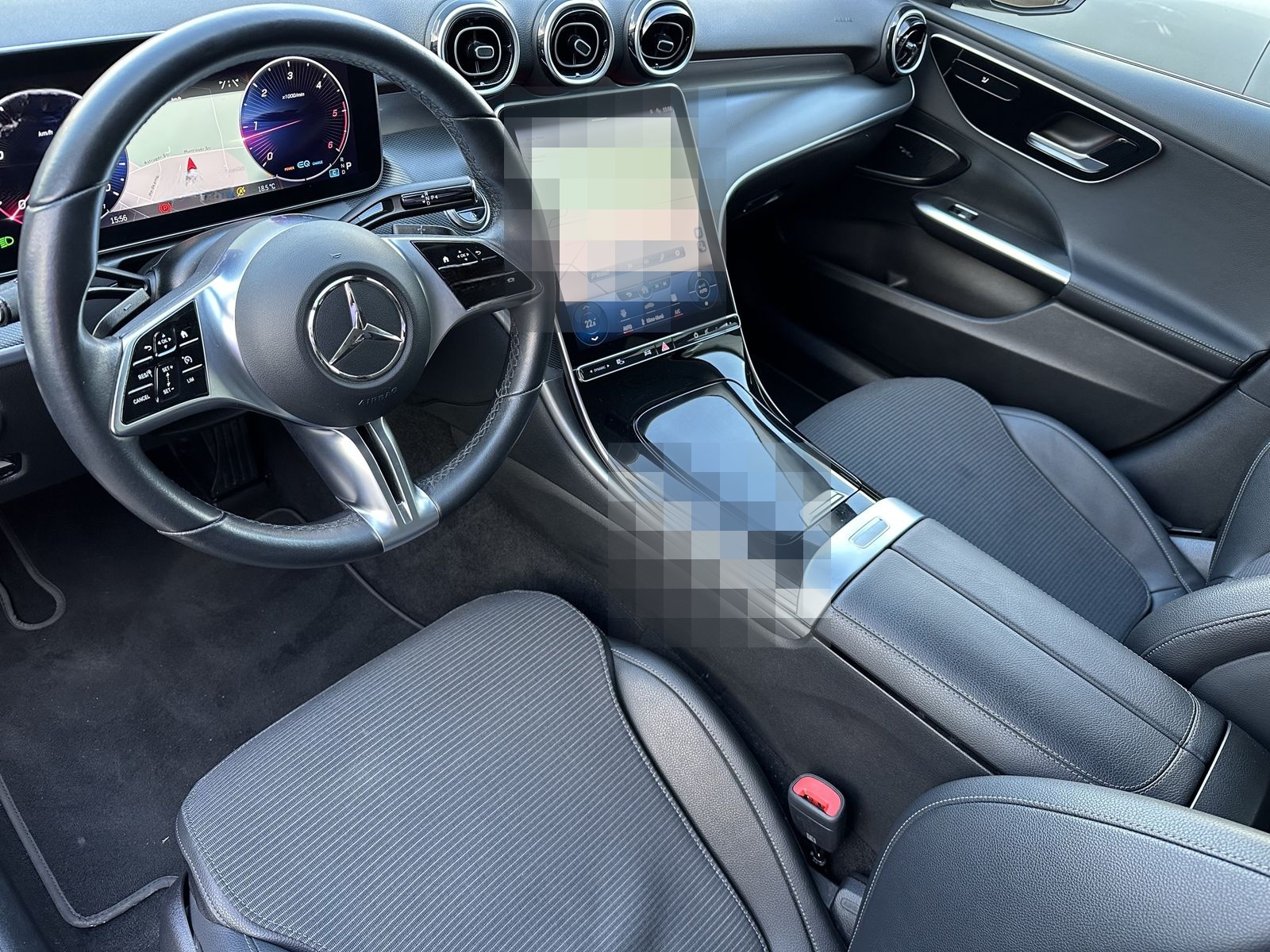Mercedes-Benz C 220d T Avantgarde NAV+LED+KAMERA+CARPLAY+VCOCK foto 8