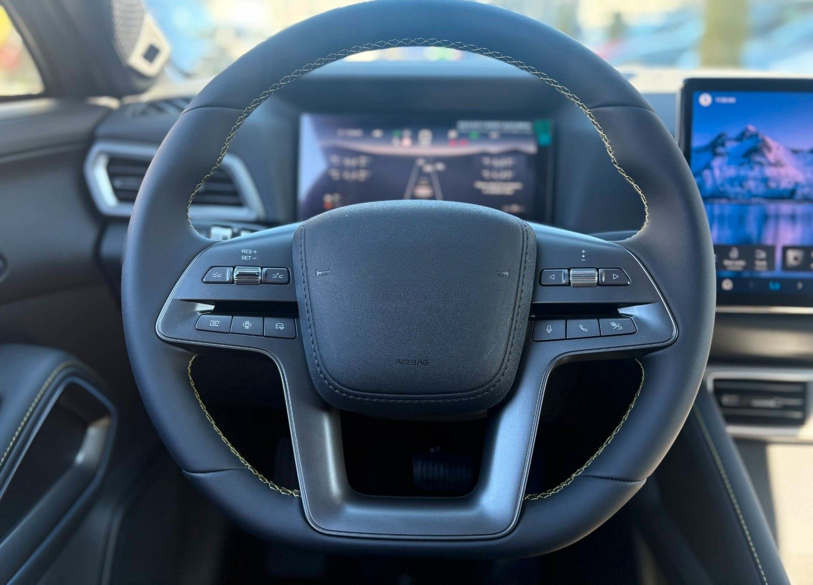 BYD ATTO 2 DM-i Boost foto 14