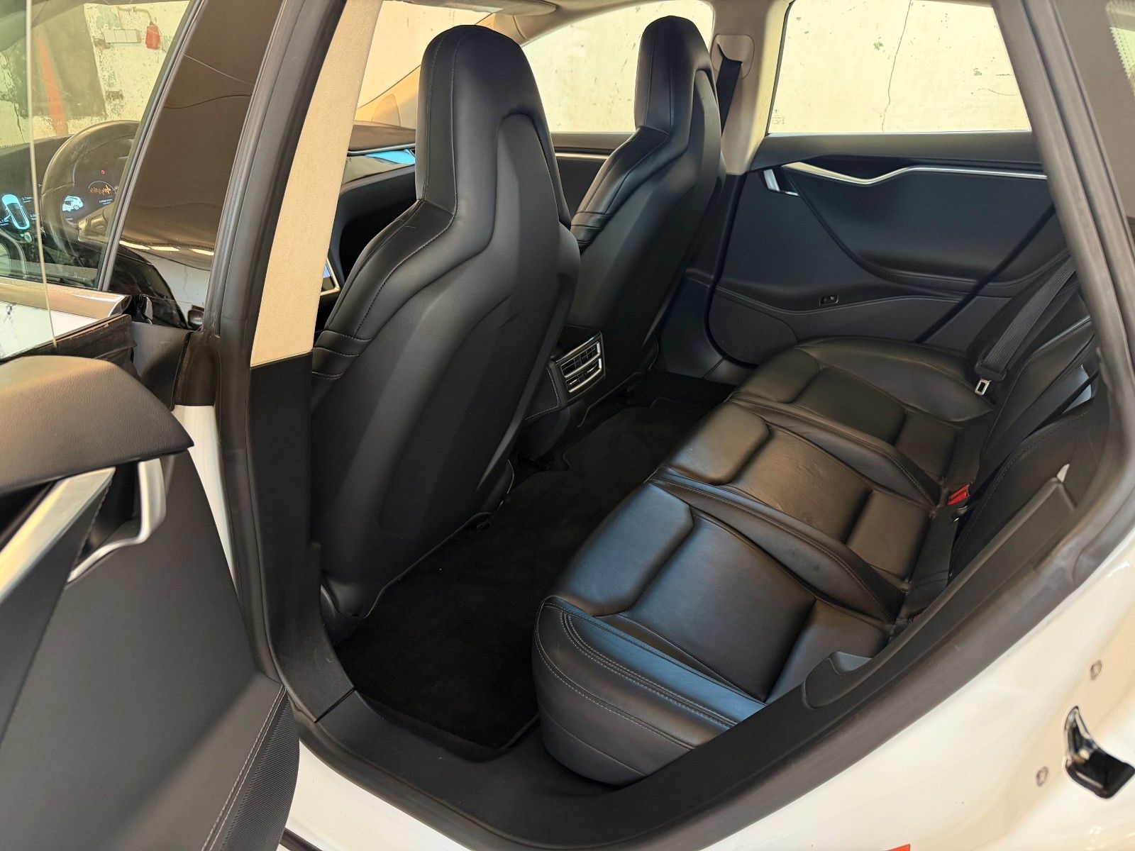Tesla Model S P85D Performance 2.Hand MCU2 CCS 21 Zoll foto 25