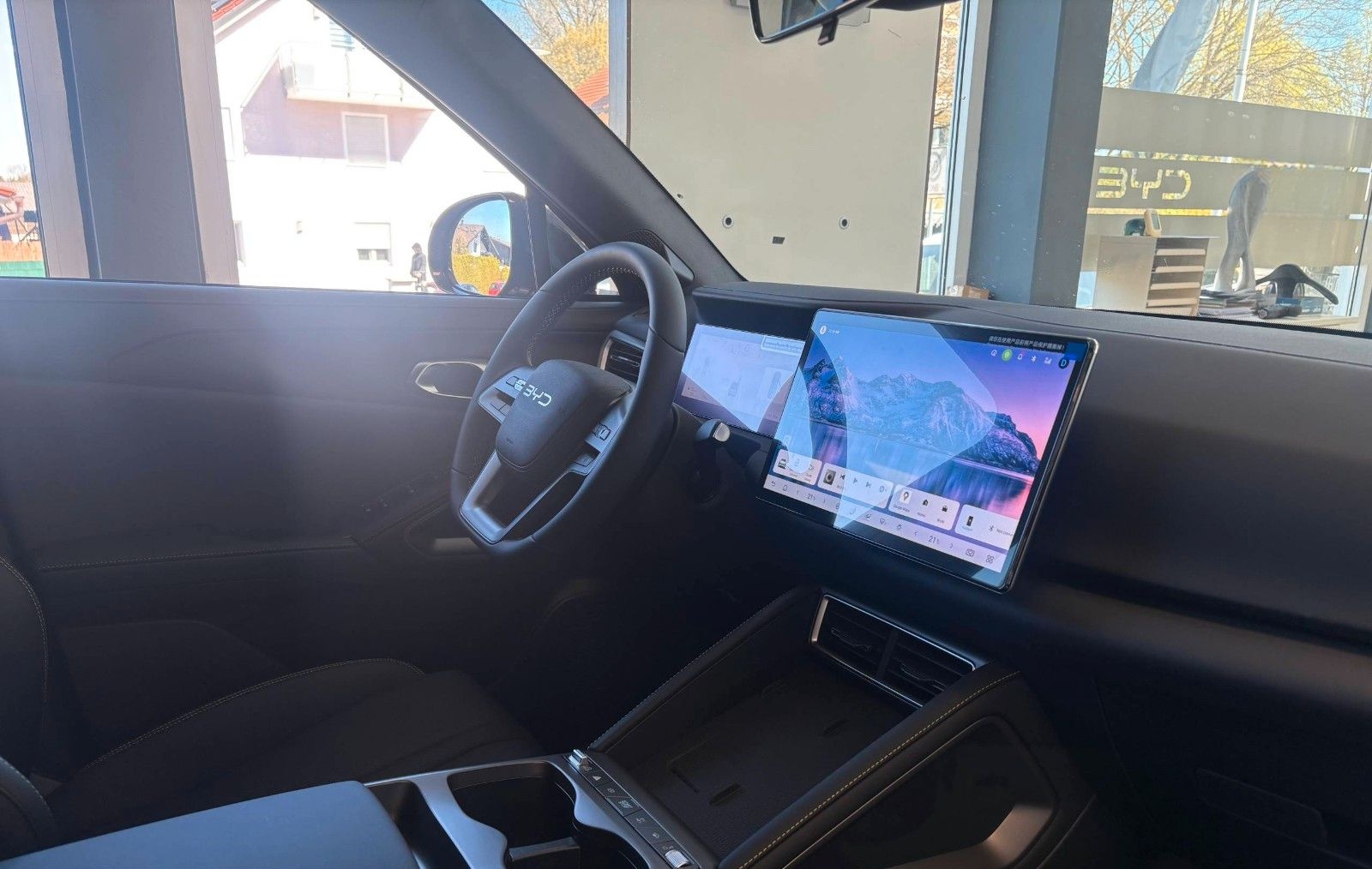 BYD ATTO 2 DM-i Boost foto 13