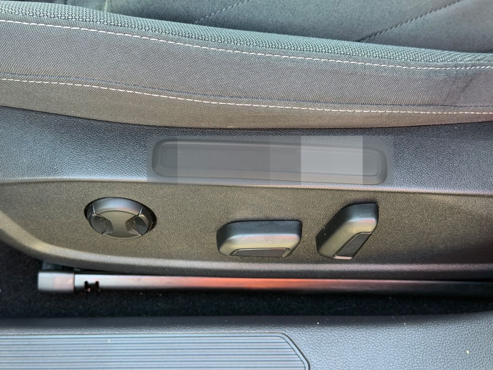 Volkswagen Golf VIII Lim. Style Matrix LED Standh. Alcantar foto 17