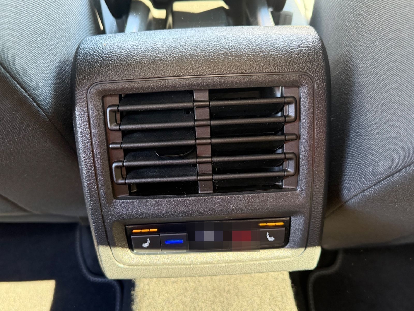 Volkswagen Golf VIII Lim. Style Matrix LED Standh. Alcantar foto 19