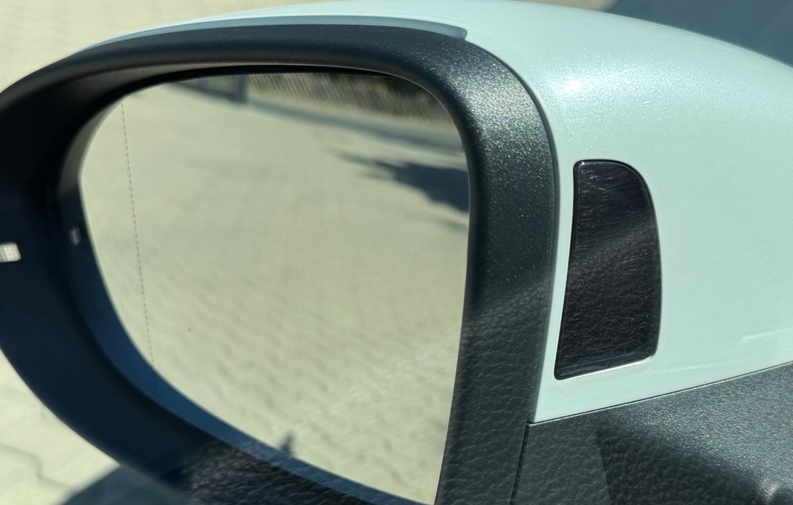 Volkswagen Golf VIII Lim. Style Matrix LED Standh. Alcantar foto 21