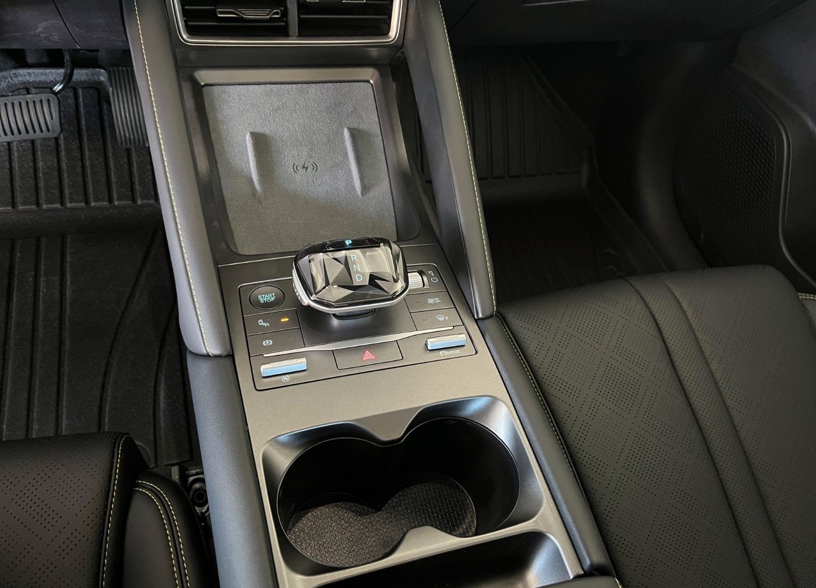 BYD ATTO 2 Boost/PANO-DA/ACC/LEDER/360°/SHZ/ foto 14