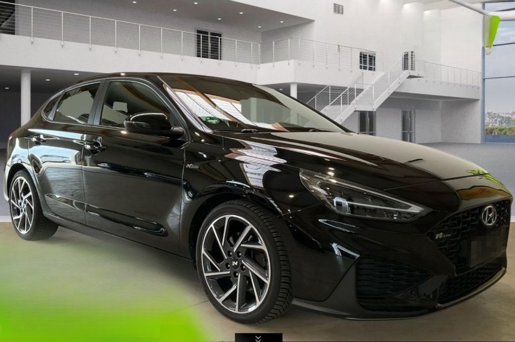 Hyundai i30 1.5T-GDI Aut.N-Line+LED+NAVI+KAMERA+CARPLAY foto 2