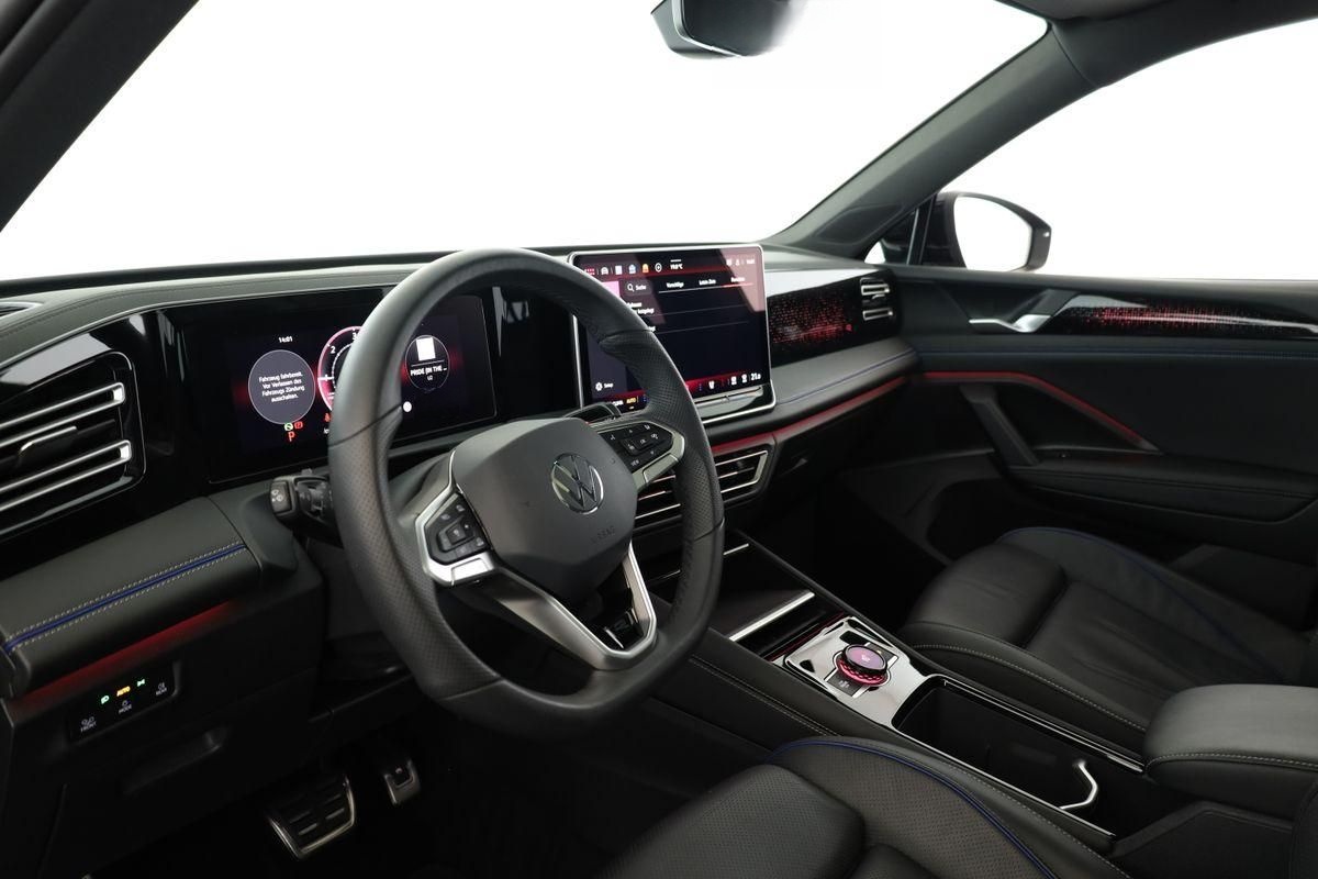 Volkswagen Tiguan 2.0 TDI 4M DSG R-Line Leder Pano Navi 360 foto 17