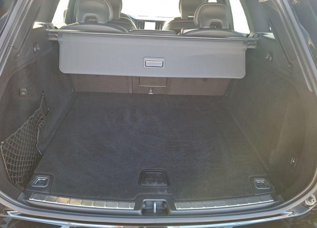 Volvo XC60 B4 Mild-Hybrid Diesel 2WD Pano AHK Pano foto 21