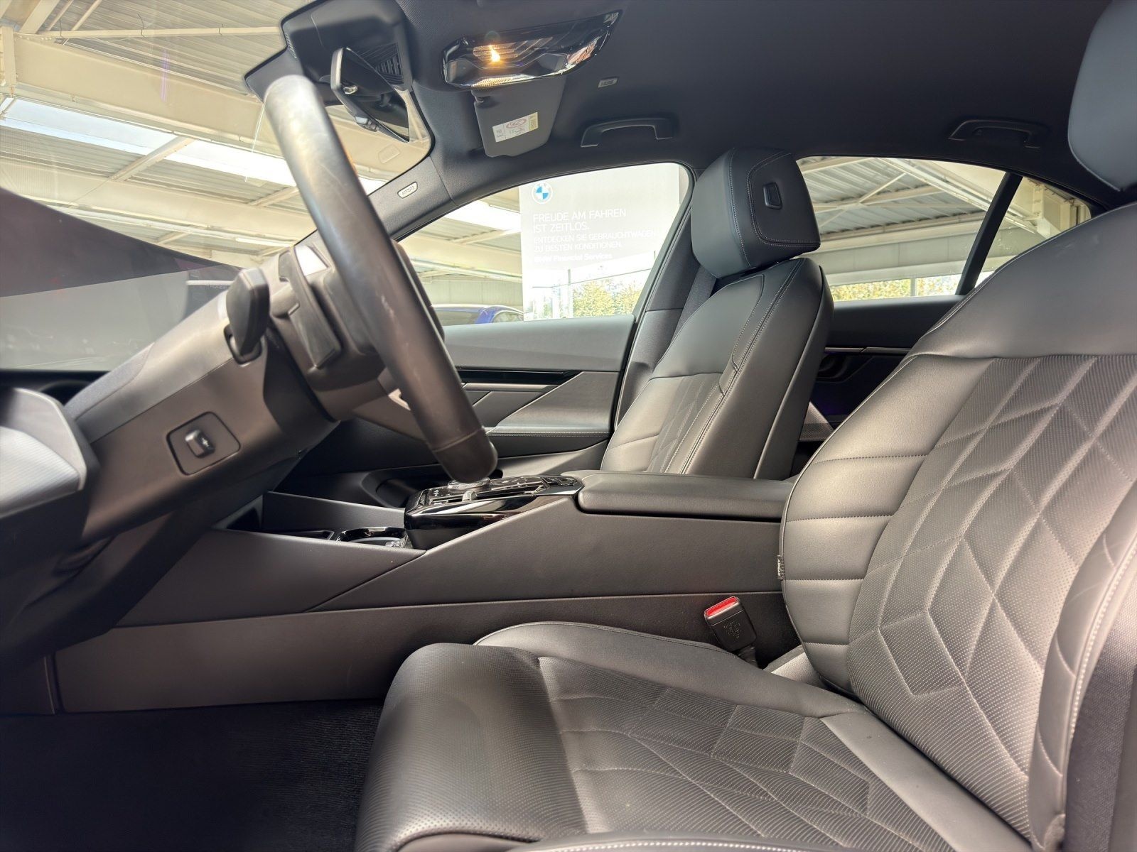 BMW 520d Limousine M Sportpaket Travel Paket/ DA Plu foto 15