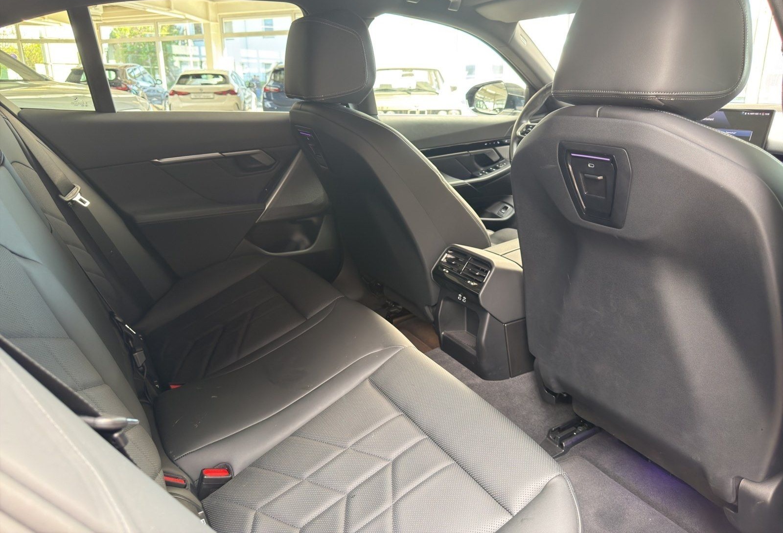 BMW 520d Limousine M Sportpaket Travel Paket/ DA Plu foto 19