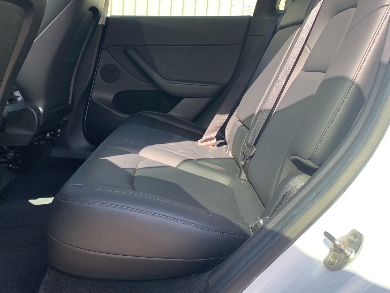 Tesla Model Y Long Range AWD * Mwst ausweisbar* Mod:23 foto 16
