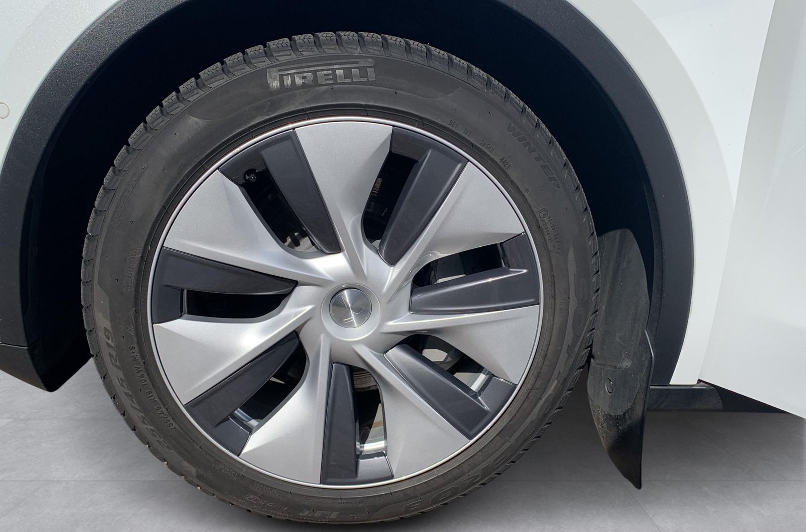 Tesla Model Y Long Range AWD * Mwst ausweisbar* Mod:23 foto 10