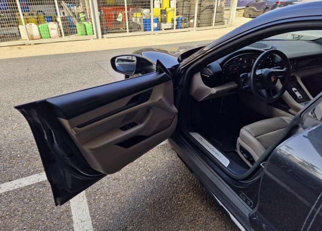 Porsche Taycan Cross Turismo Turbo 93kWh LUFT/PANO/ACC foto 9