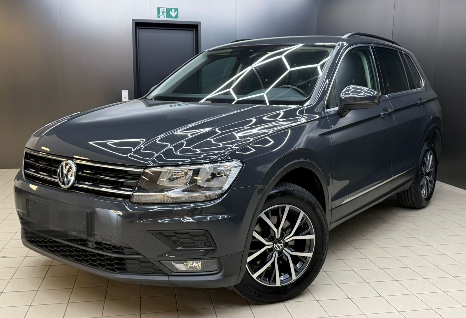 Volkswagen Tiguan 2.0d DSG Comf 4Mot >NAVI+SHZ+PDC+LM+AHK+ foto 3