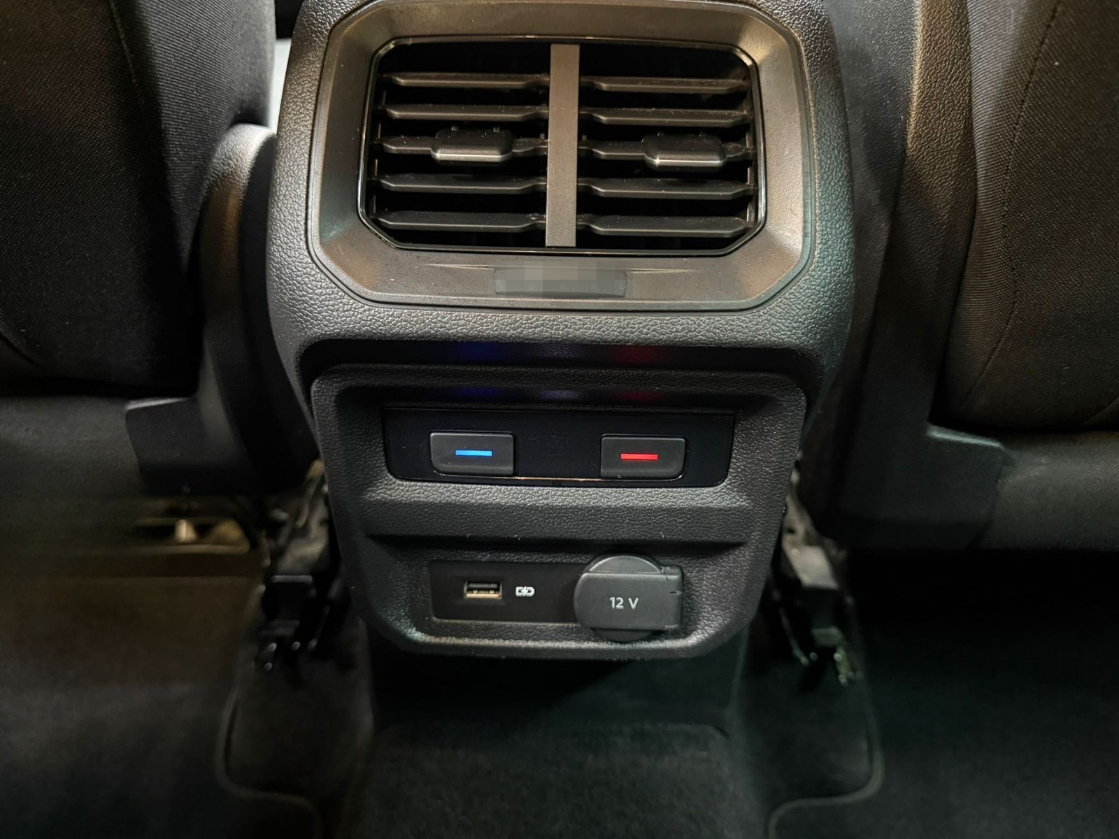 Volkswagen Tiguan 2.0d DSG Comf 4Mot >NAVI+SHZ+PDC+LM+AHK+ foto 23