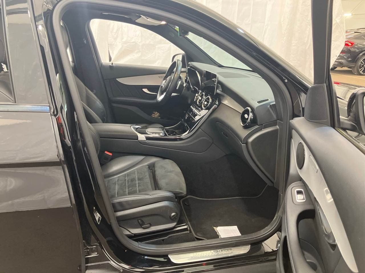 Mercedes-Benz GLC 300 e AMG Line 4Matic AHK Pano S-Dach SpoSi foto 9