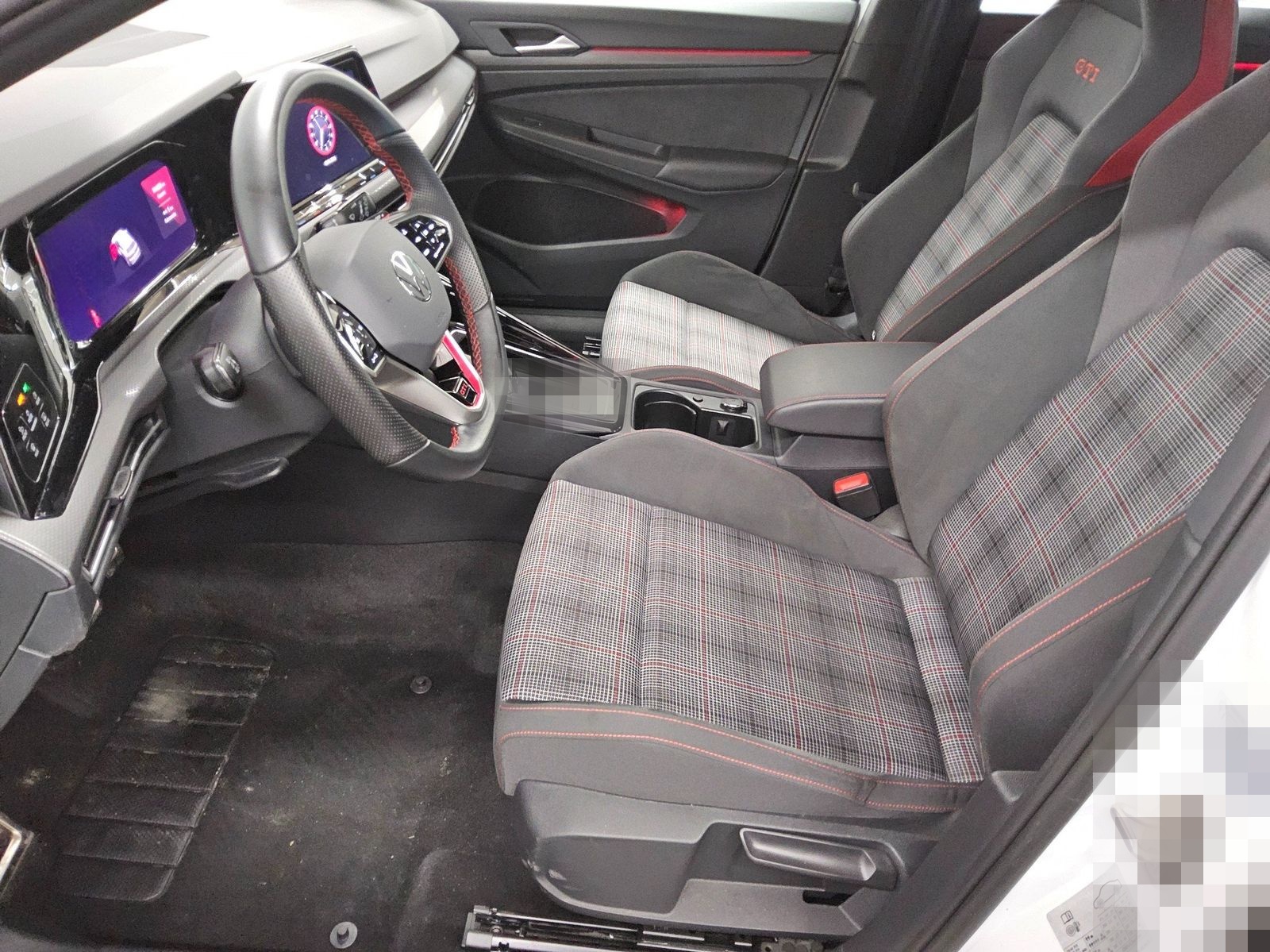 Volkswagen Golf-8 2.0 TSI GTI LED+ DC foto 9