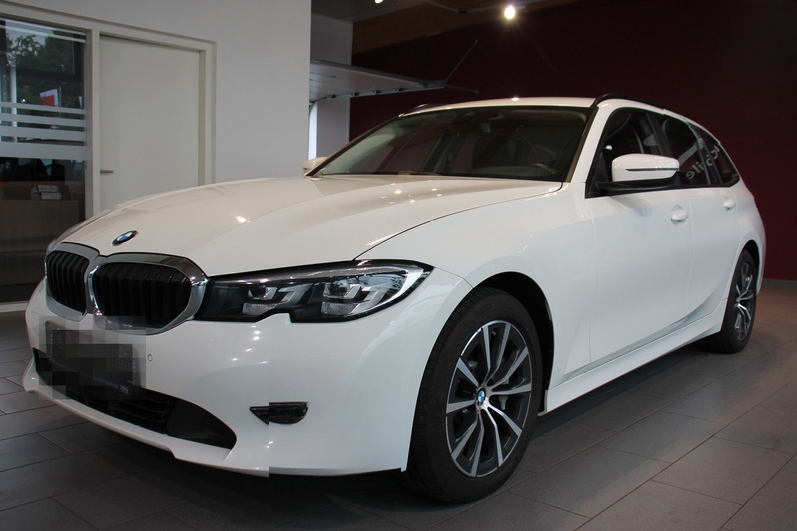 BMW 330 d Touring xDrive 1.Hand HUD LED LiveCockpit foto 3