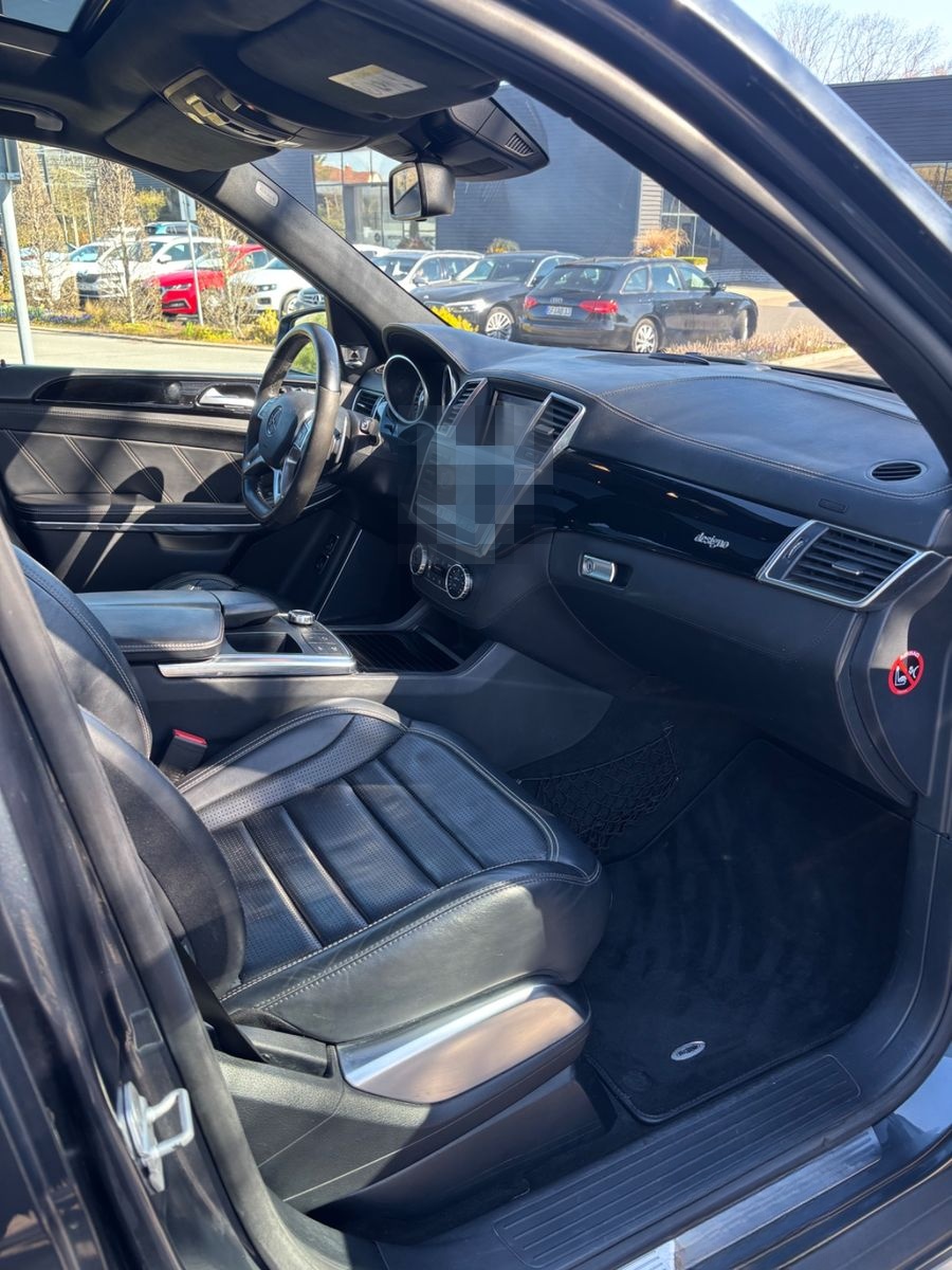 Mercedes-Benz GL 63 AMG GL GL 63 AMG 4Matic foto 18