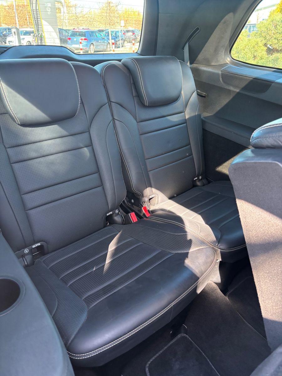 Mercedes-Benz GL 63 AMG GL GL 63 AMG 4Matic foto 24