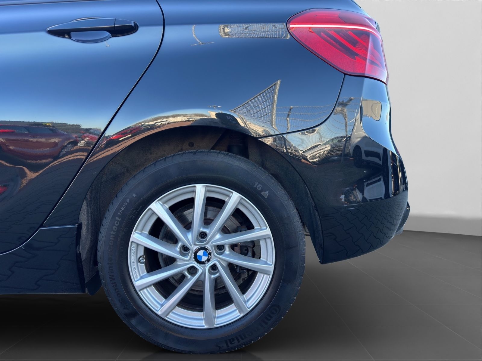 BMW 218d xDrive Active Tourer Automatik AHK Keyless foto 23