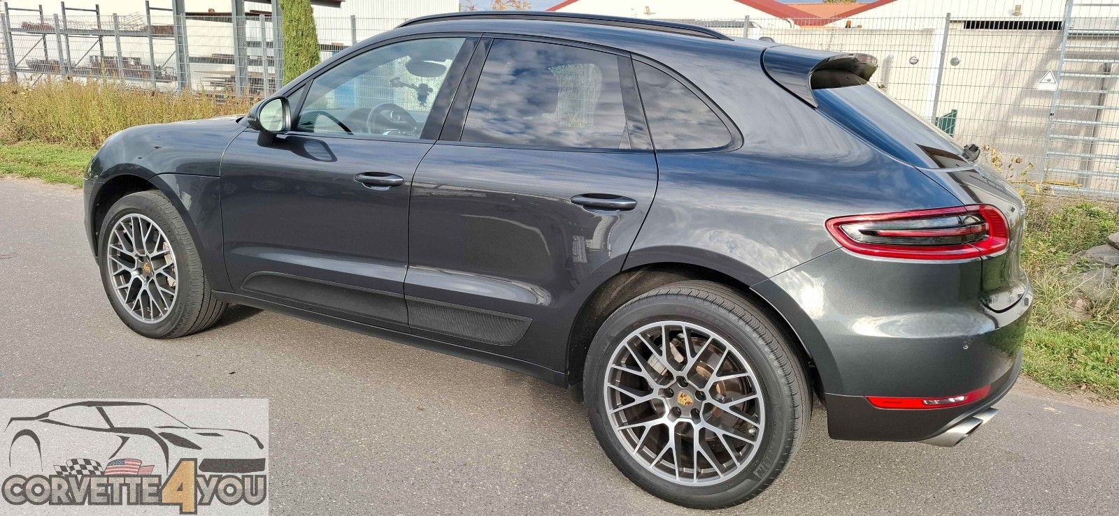 Porsche Macan S V6 3.0 Leder schwarz Carplay foto 8