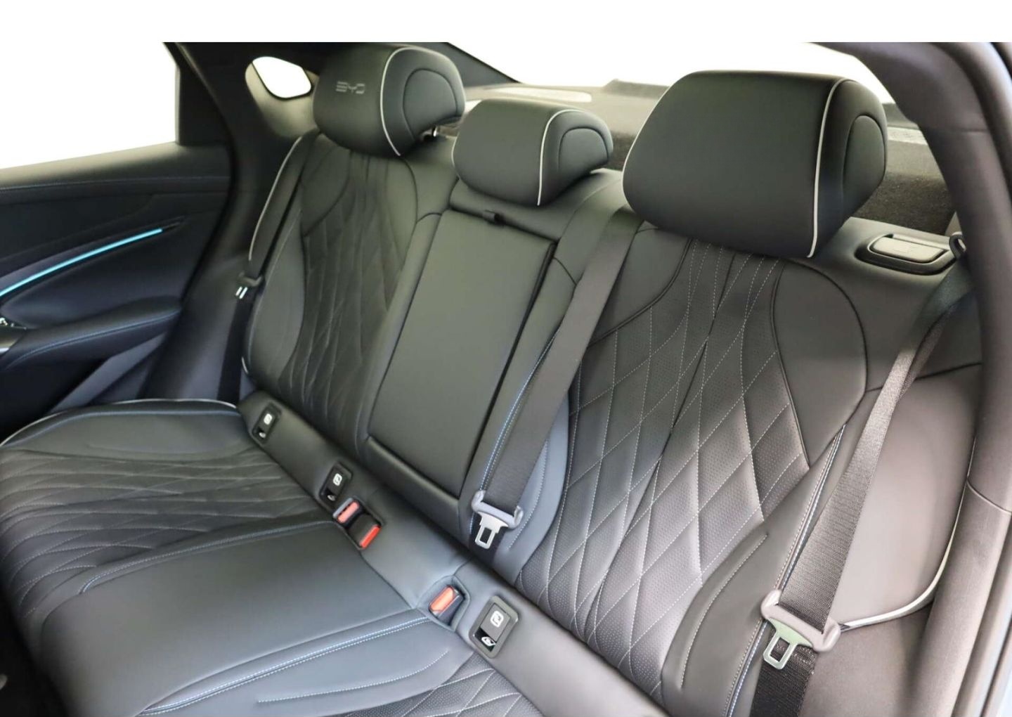 BYD Seal 2026 Design foto 12