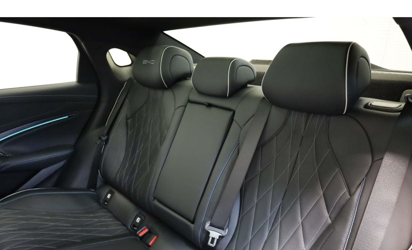 BYD Seal 2026 Design foto 12