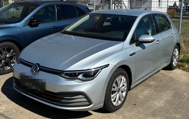 Volkswagen Golf VIII 2.0 TDI Style DSG *ACC*NAV*R-CAM*SHZ* foto 2