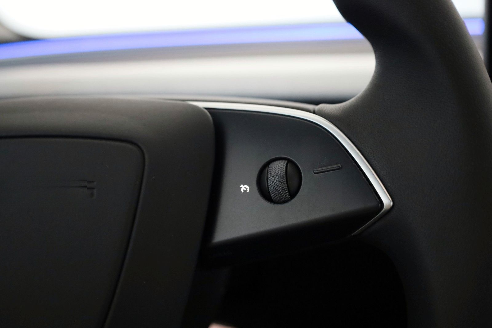 Tesla Model 3 ,Leder,Navi,LED,4xSH,Panorama,Autopilot foto 24