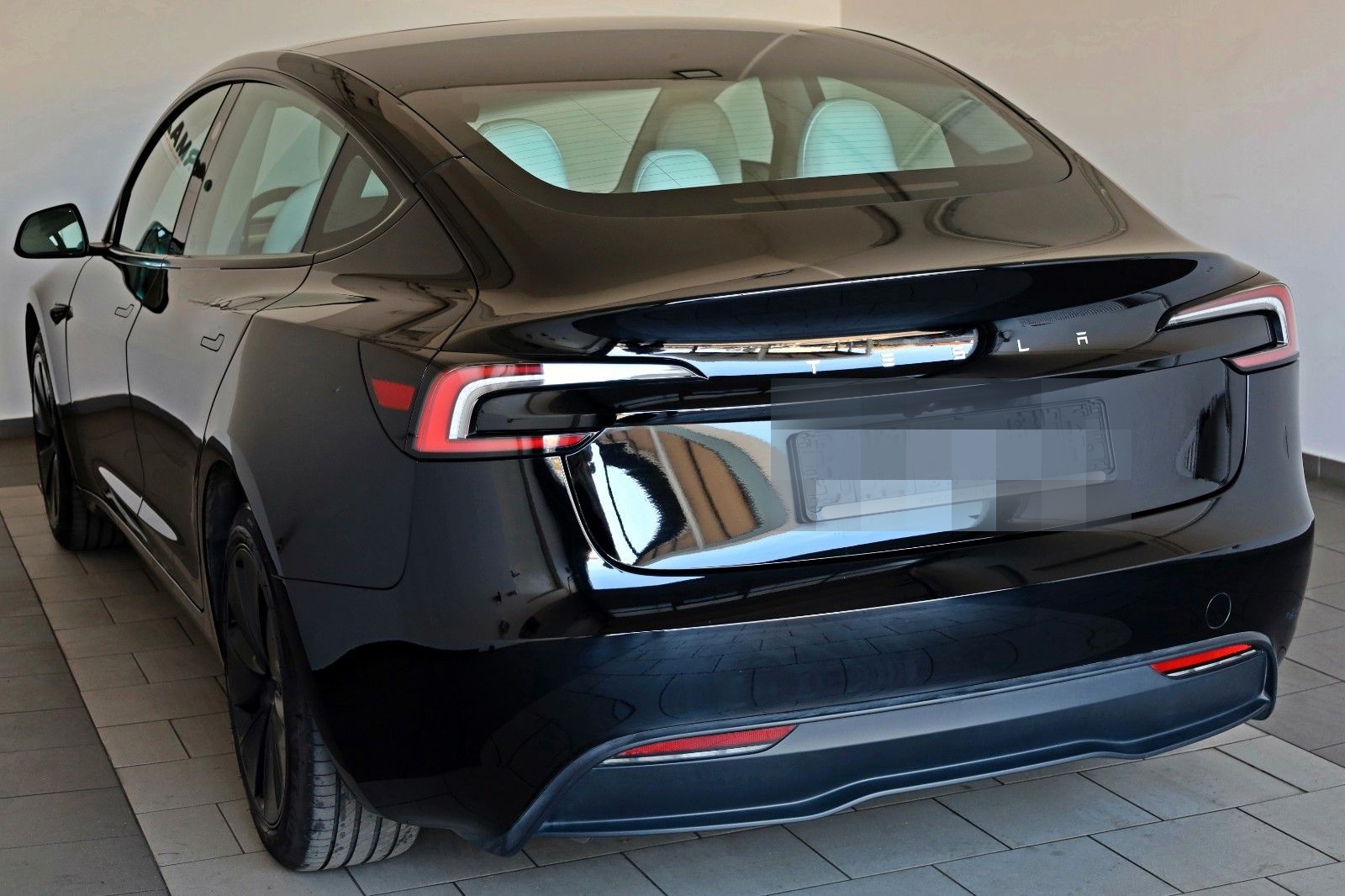 Tesla Model 3 ,Leder,Navi,LED,4xSH,Panorama,Autopilot foto 8