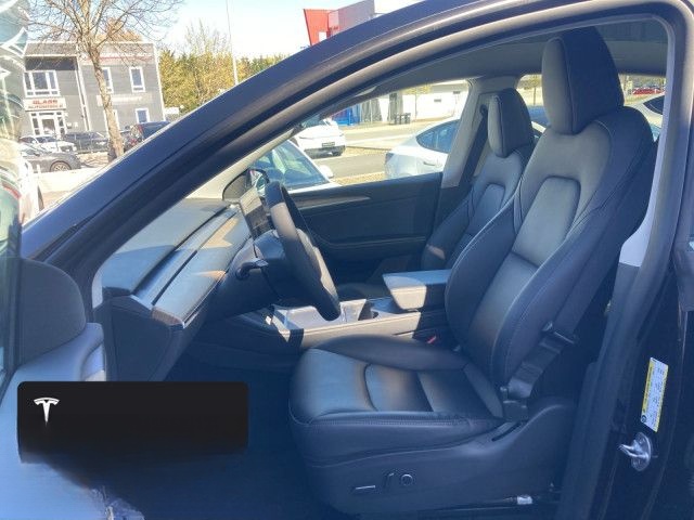 Tesla Model Y Long Range AWD foto 11