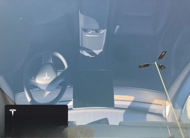 Tesla Model Y Long Range AWD foto 18