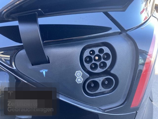 Tesla Model Y Long Range AWD foto 19