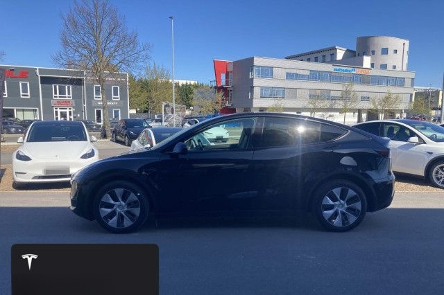 Tesla Model Y Long Range AWD foto 4