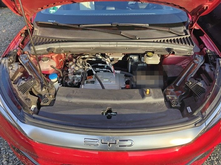 BYD ATTO 3  60,48 kWh Design ACC 360° Pano Wärmepum. foto 6