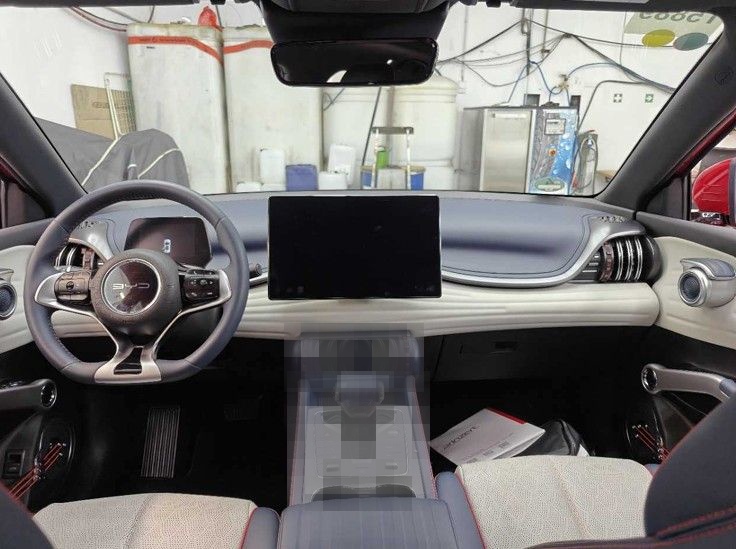 BYD ATTO 3  60,48 kWh Design ACC 360° Pano Wärmepum. foto 10