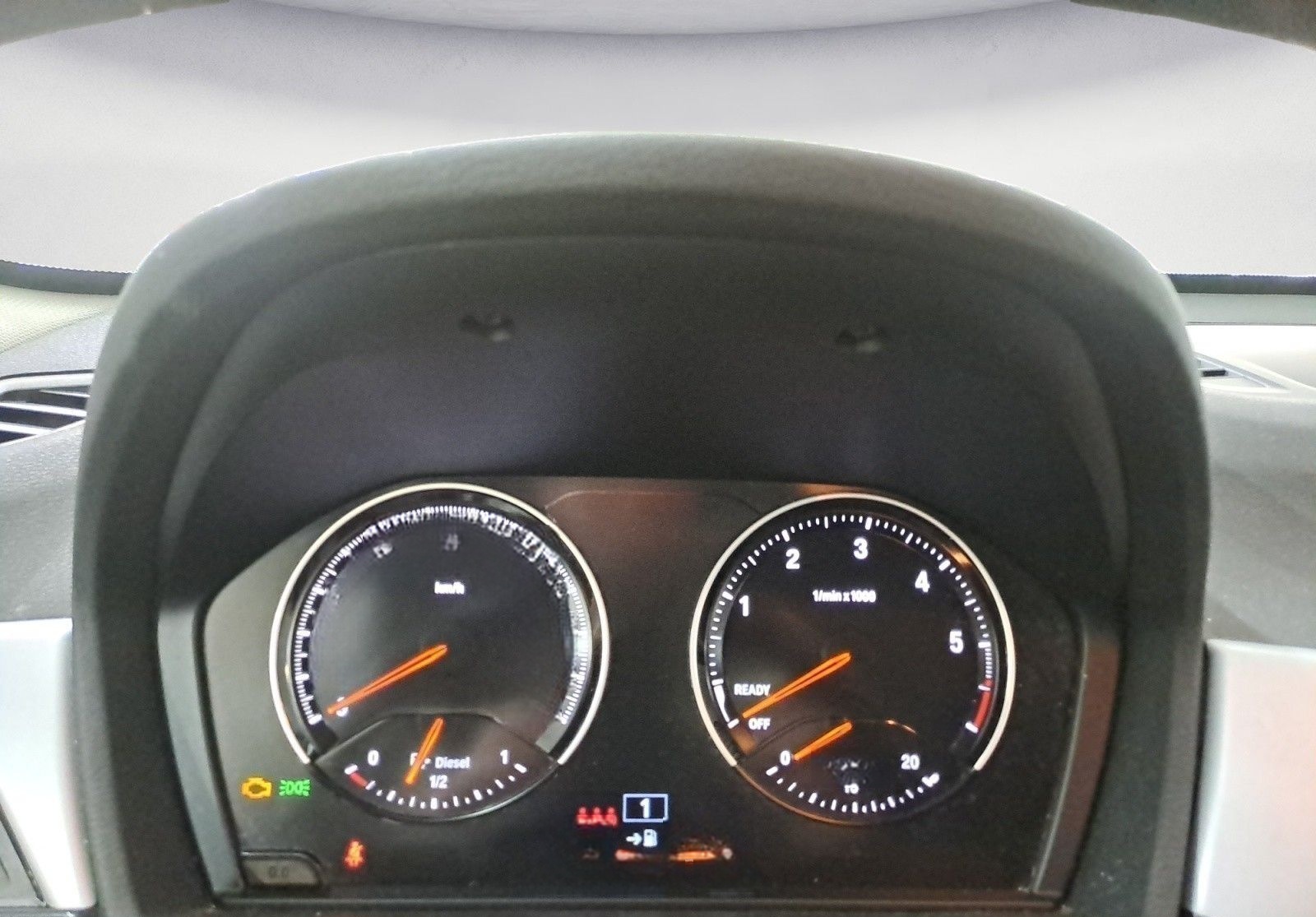 BMW X1 sDrive18d Advantage Klimaaut. Aut. Heckkl. foto 10