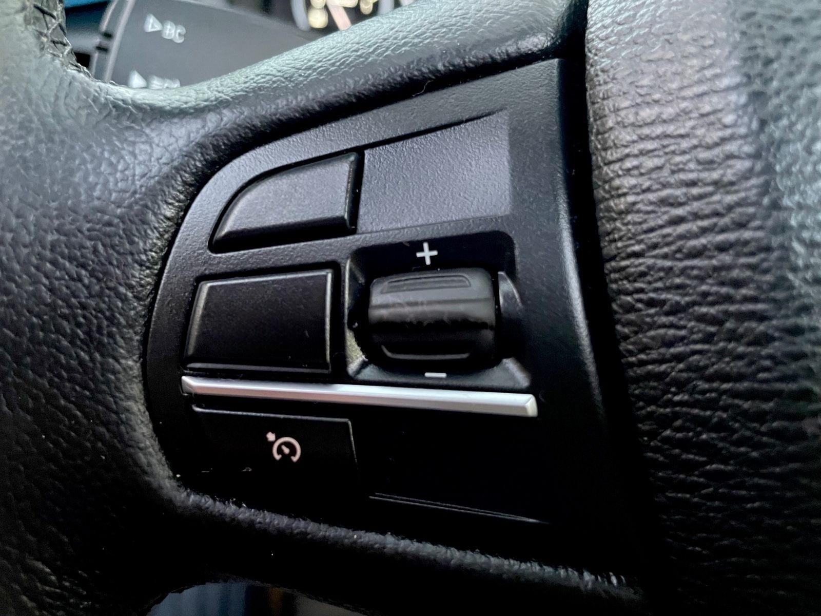 BMW X5 xDrive 40d-Sport-R.Kamera-LED-Garantie-HUD- foto 18