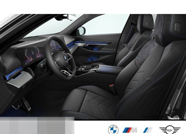 BMW 520d M Sport HUD AHK Pano har/kar 360 Autobahnas foto 3