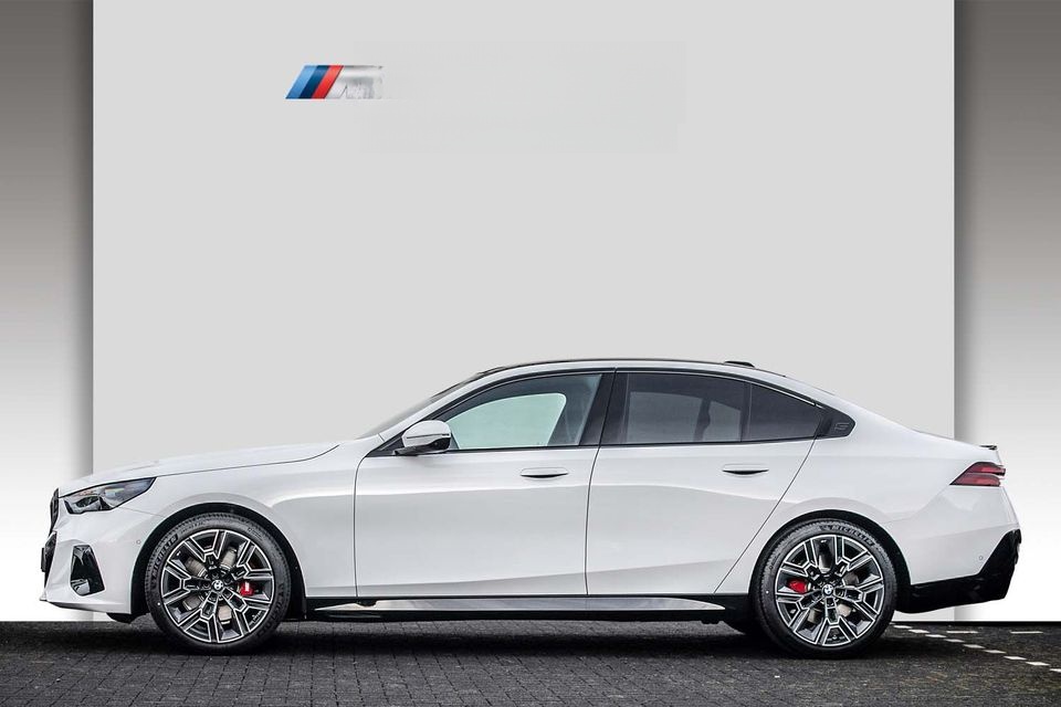 BMW 520d M Sport HUD AHK Pano 360 har/kar Autobahnas foto 6
