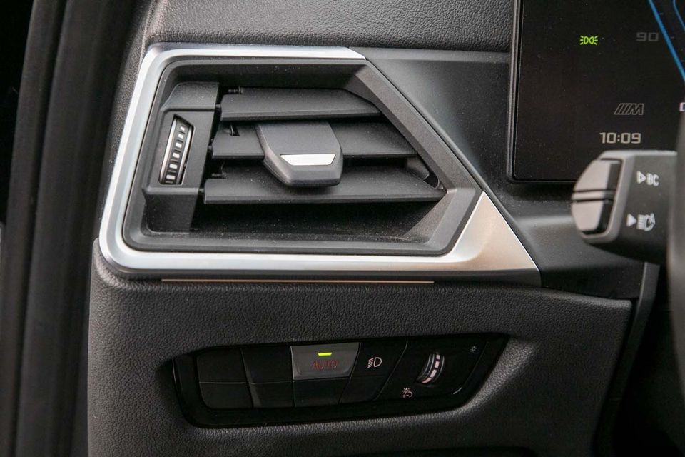 BMW M3 Comp. Touring xDrive ACC Navi HUD RFK h/k foto 10