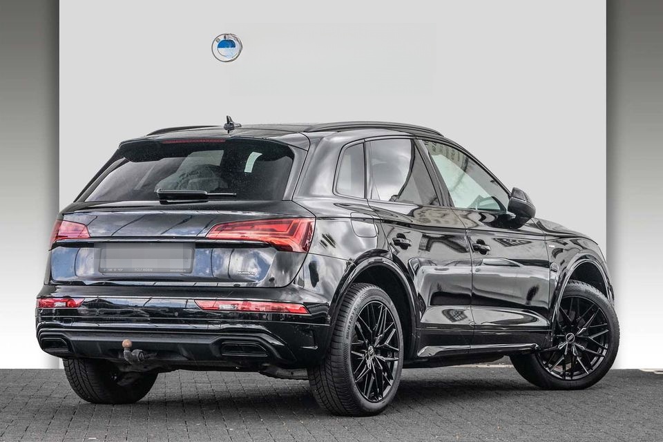Audi Q5 55 TFSI e S tronic quattro S Line AHK Matrix foto 2