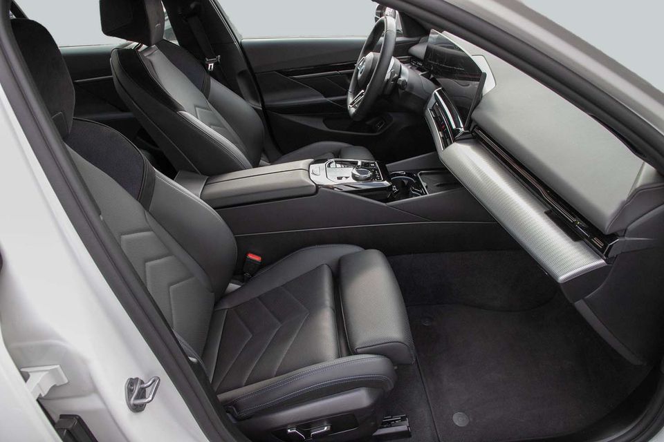 BMW 520d M Sportpaket harman/kardon Navi Sitzhz RKam foto 3
