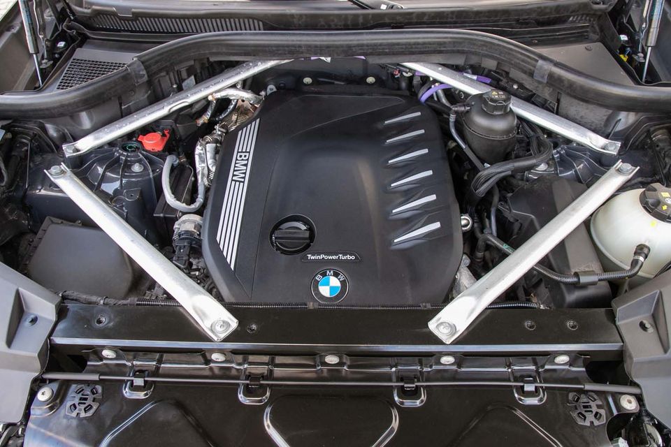 BMW X5 xDriv40d M Sportpaket Luftfedrng Pano AHK HUD foto 15