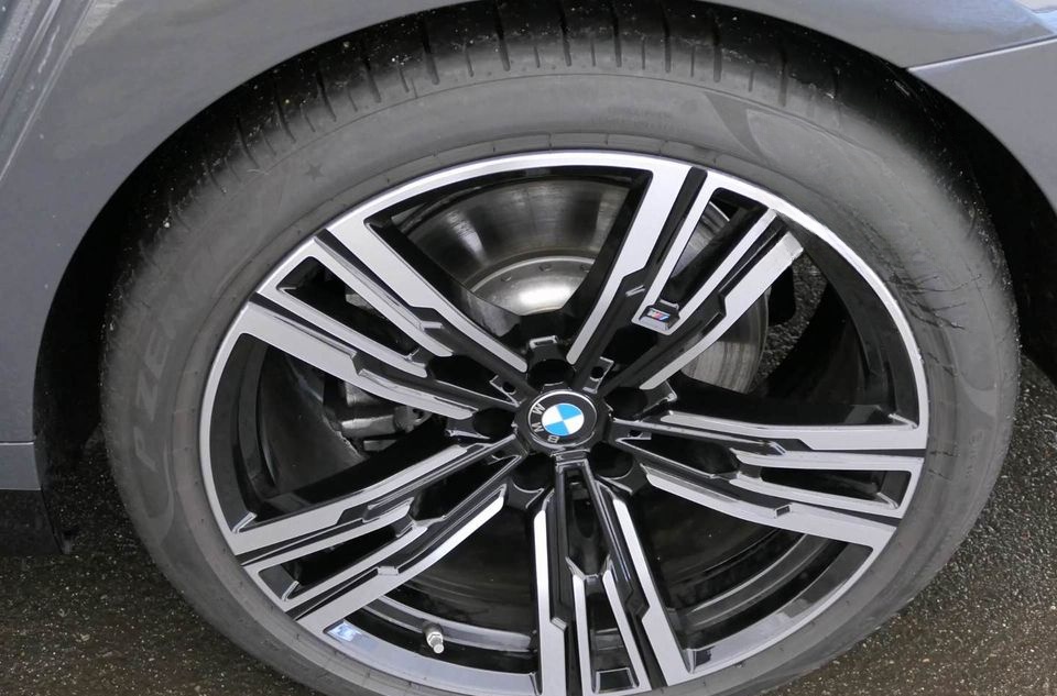 BMW 740d xDrive M Sportpaket Standhzg SkyLounge 21" foto 12