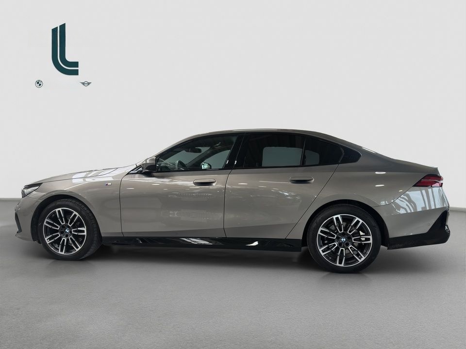 BMW 520d M Sport AdLED DrAssProf foto 2