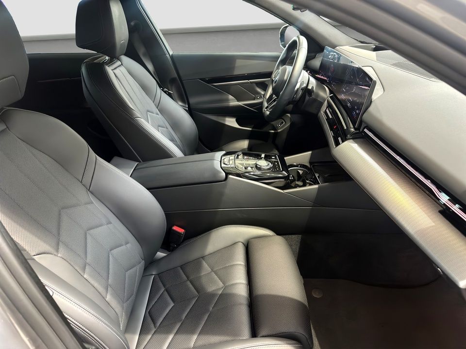 BMW 520d M Sport AdLED DrAssProf foto 15