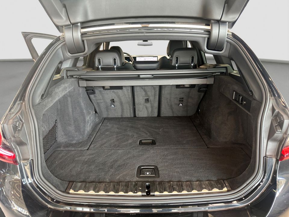 BMW M340i xDrive Touring Auto Innovationsp. Panorama foto 13