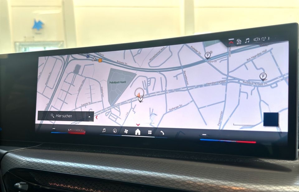 BMW M340i xDrive Touring Auto Innovationsp. Panorama foto 16